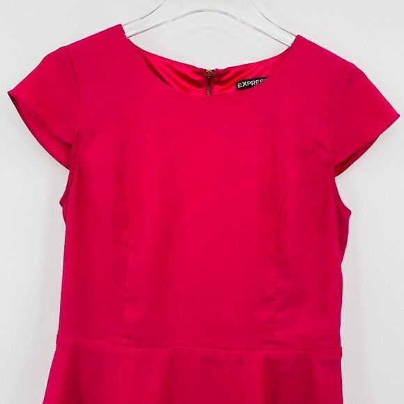 Express Size Small Pink Cap Sleeve Peplum Hem Zip Back Blouse Top - Picture 2 of 7
